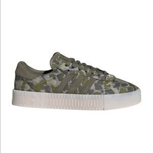 womens adidas camo shoes